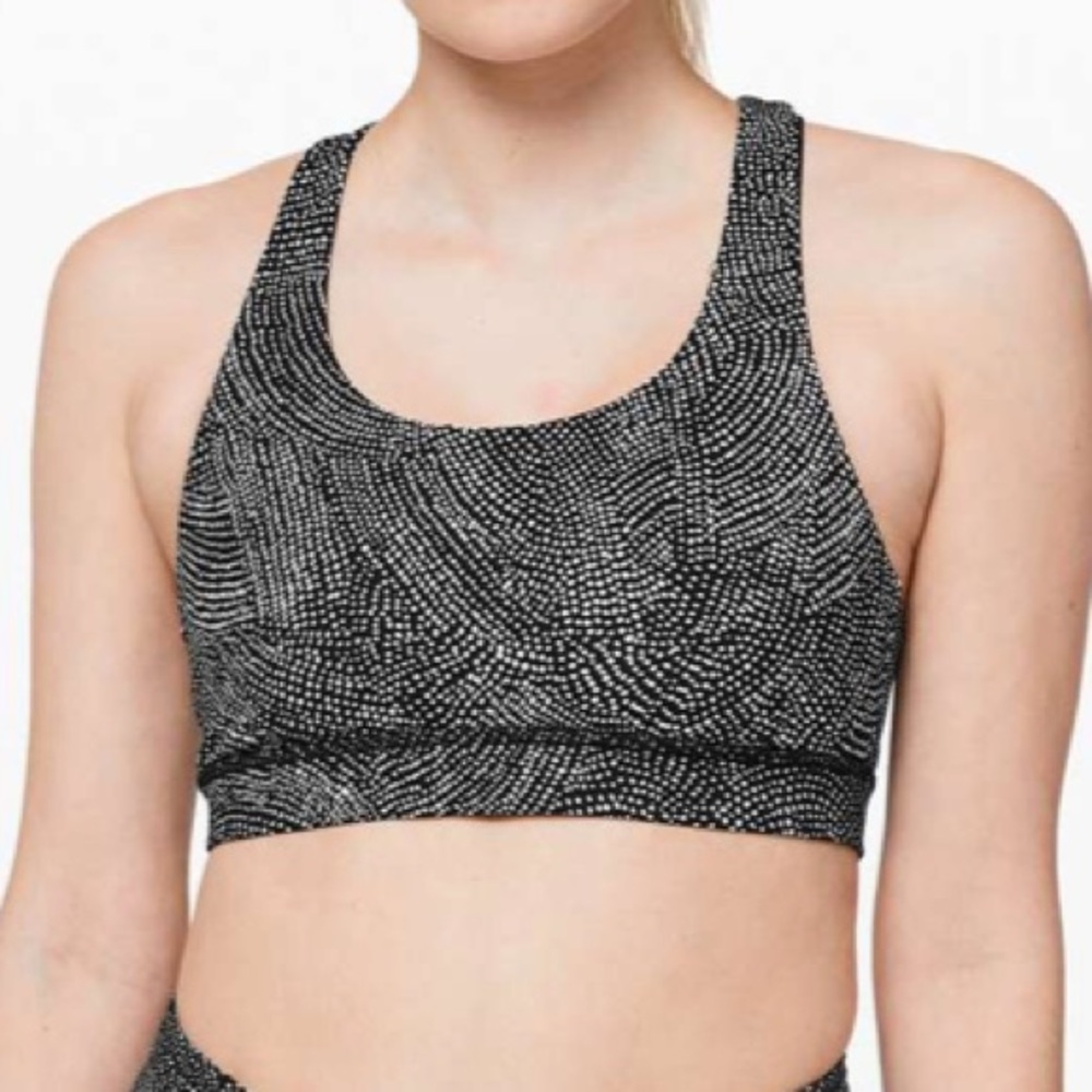 Lululemon Invigorate Sports Bra Free Spirit Alpine White Black 6